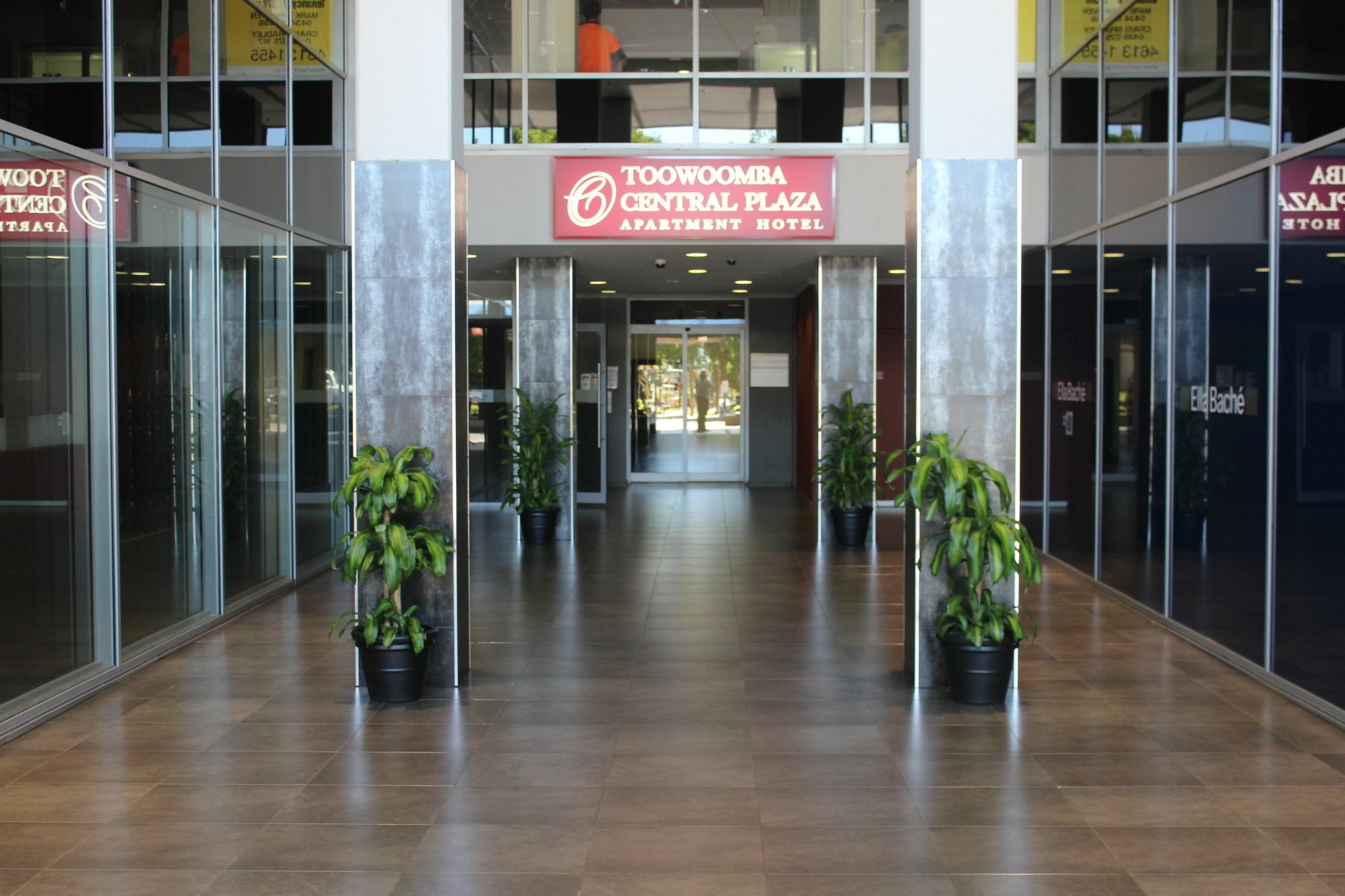Toowoomba Central Plaza Apartment Hotel Official Экстерьер фото